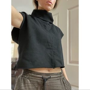 Daniel Patrick Black Cropped Turtleneck Sweatshirt